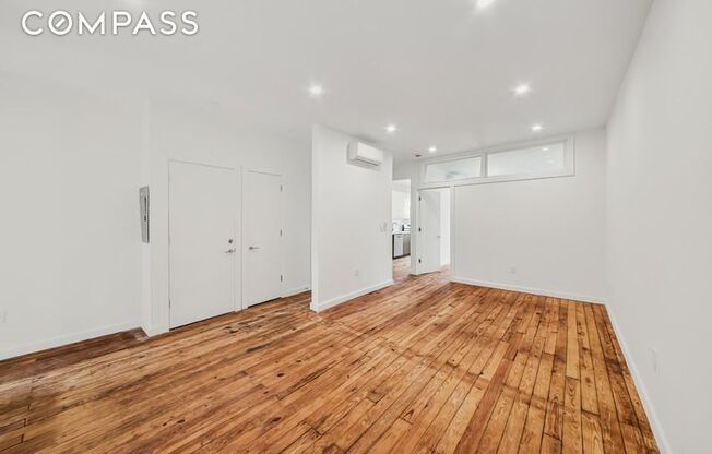 162 E 32 ST