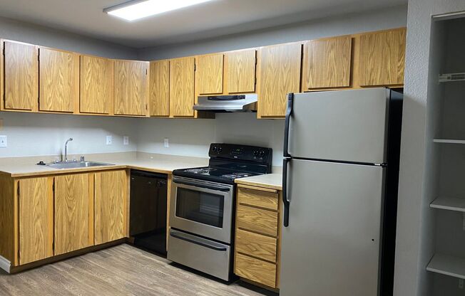 2 beds, 1 bath, 687 sqft, $1,995, Unit A304