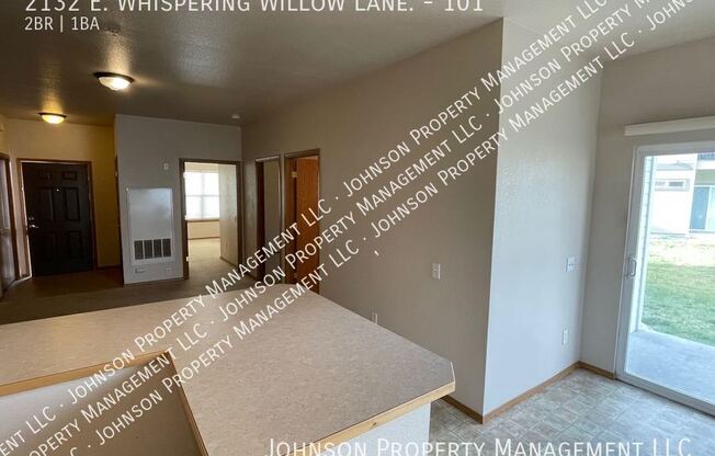2132 E WHISPERING WILLOW LN 