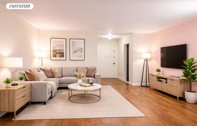 Studio, 1 bath, 649 sqft, $3,800, Unit 17L