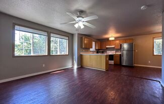 2 beds, 1.5 baths, $1,550, Unit 1562