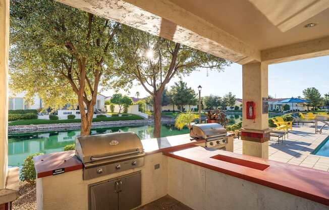 Almeria at Ocotillo apartments exterior