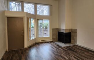 1 bed, 1 bath, 744 sqft, $1,795, Unit 108