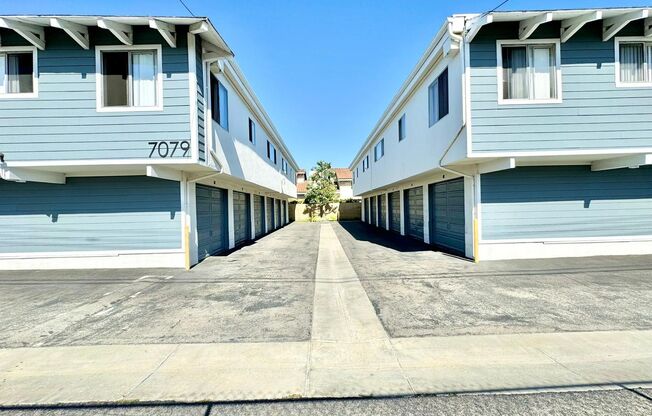 1 bed, 1 bath, 810 sqft, $2,150, Unit 7079 D