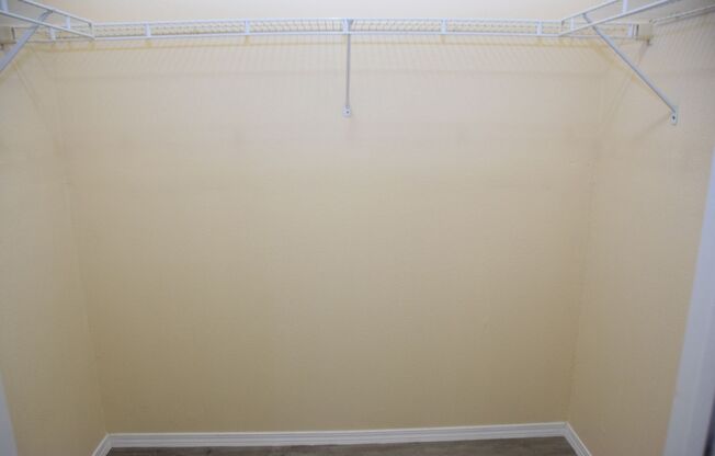 1 bed, 1 bath, $1,250, Unit # 214