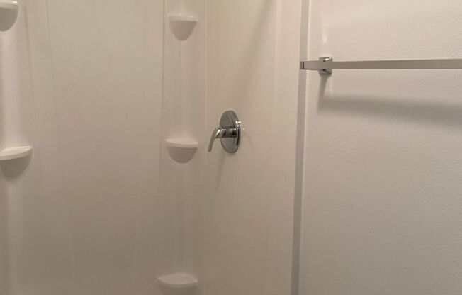 Studio, 1 bath, 500 sqft, $995, Unit 65