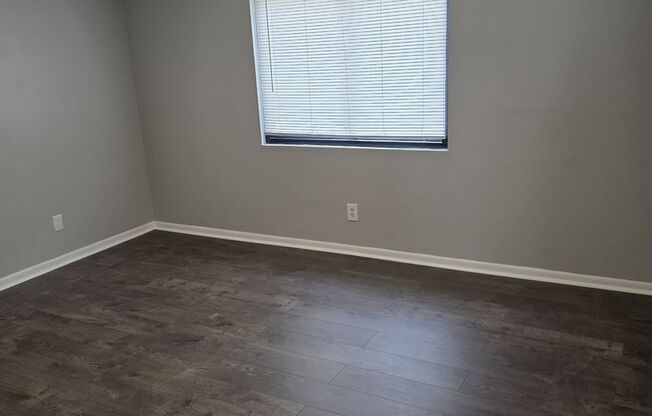 NEWLY RENOVATED 2 BEDROOM WITH WASHER & DRYER CONNECTIONS