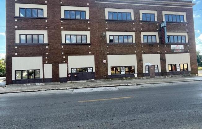 2119 Ashland Ave. Ste.