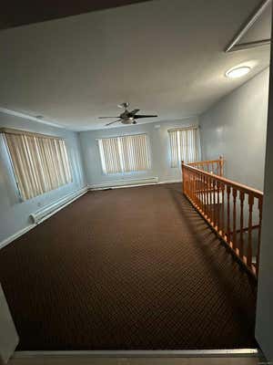 3 beds, 2 baths, $3,000, Unit 2FL