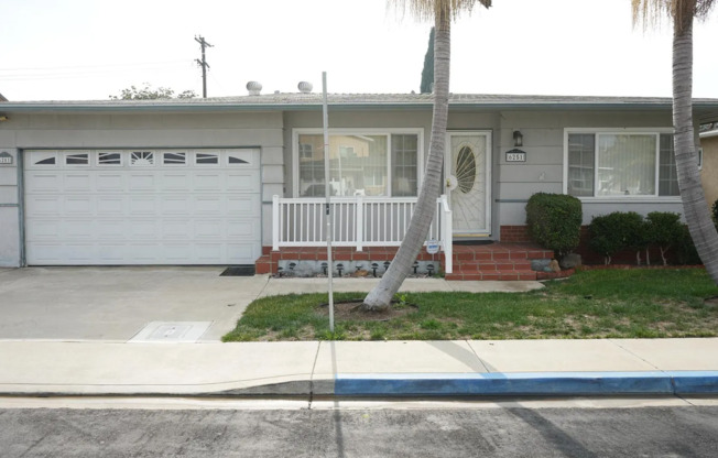 6249-6253 Dorothy Dr