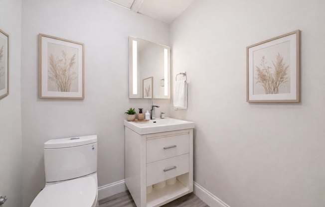 1 bed, 1.5 baths, 869 sqft, $3,950, Unit 201