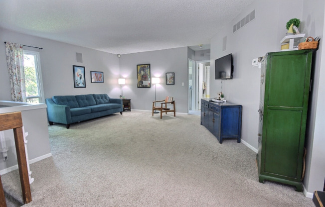 2647 S DALTON