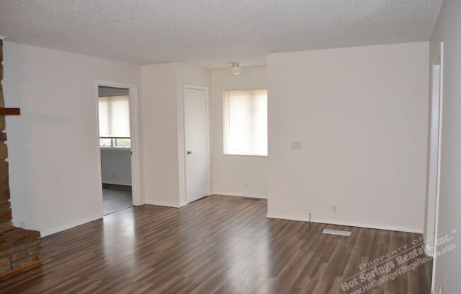 3 beds, 2 baths, $1,500