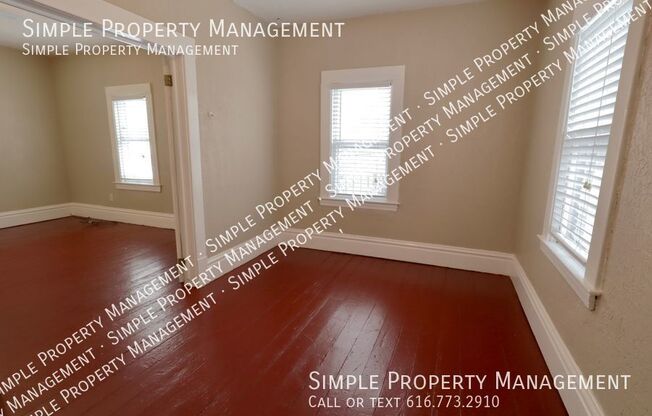 242 Page St. NE
