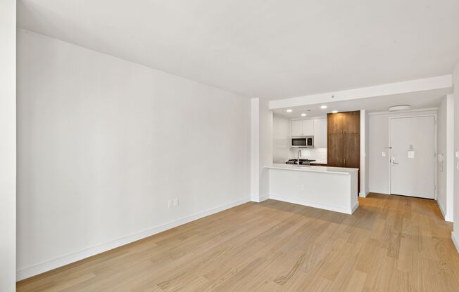 1 bed, 1.5 baths, 898 sqft, $8,995, Unit 29J