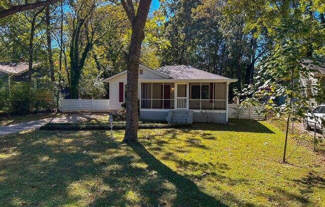 Wonderful Cottage Style Ranch in Valley Brook!