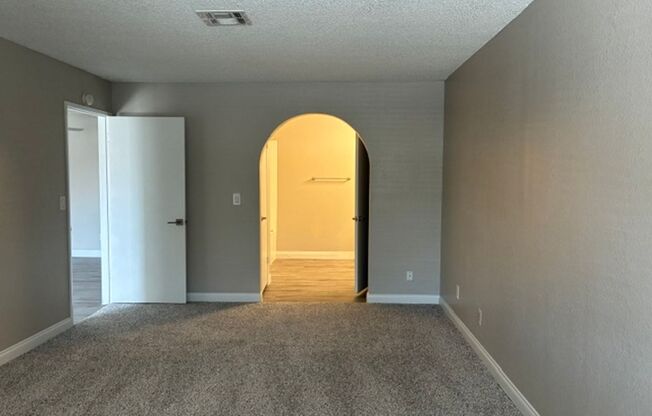 2 beds, 2 baths, 1,085 sqft, $1,450, Unit CA 1330-120