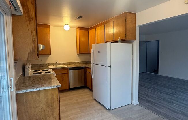 Santa Clara Ave, 3251