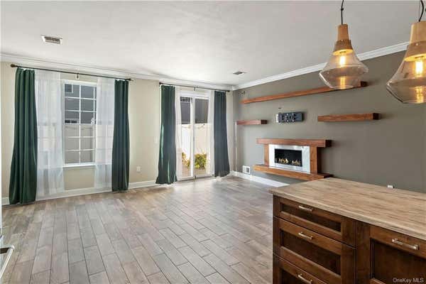 3 beds, 2 baths, 1,311 sqft, $3,800, Unit 191A