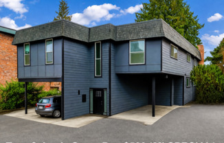 3428 25 AVE W