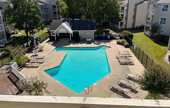 2 beds, 2 baths, 1,124 sqft, $1,450, Unit Unit #10