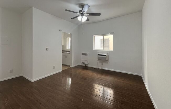 COR - 733 S. Coronado St