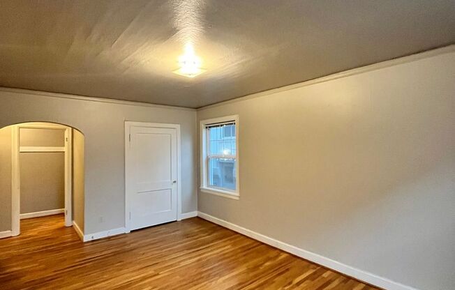 Studio, 1 bath, $1,195, Unit 109