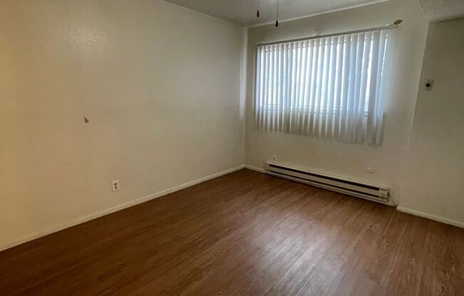 1 bed, 1 bath, 600 sqft, $725, Unit 63