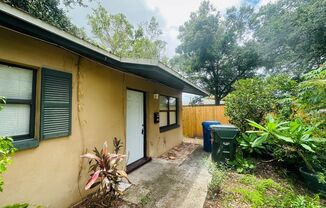 Charming Newly Renovated 2-Bedroom Duplex in Largo, FL