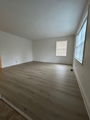 10 GRN ST