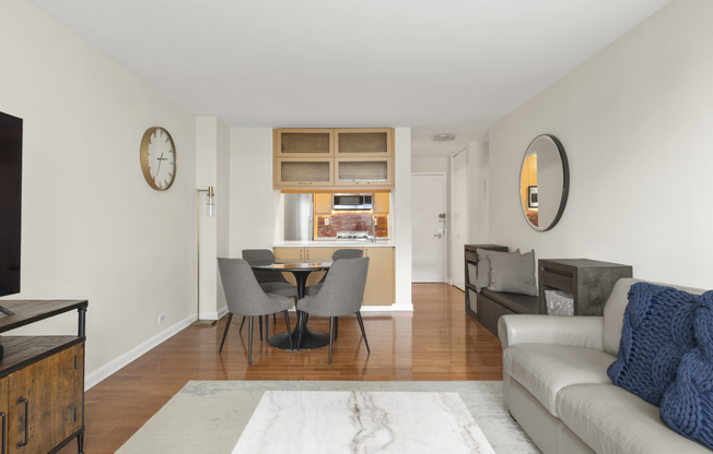 1 bed, 1 bath, 649 sqft, $6,500, Unit 5FN