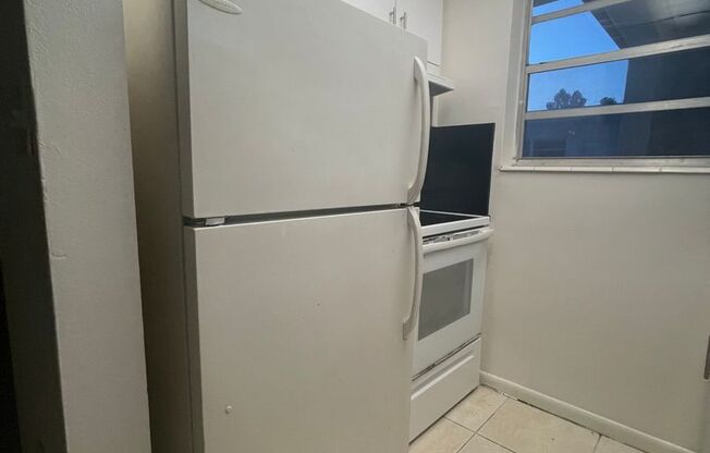 1 bed, 1 bath, $1,600, Unit 111