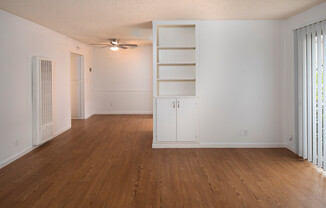1 bed, 1 bath, $2,195, Unit 03