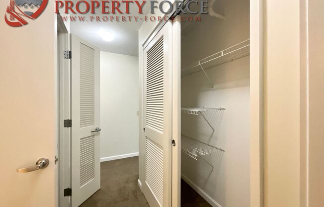 2 beds, 2 baths, $4,395, Unit Apt 712