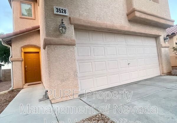 3528 LAGUNA VENETA AVE