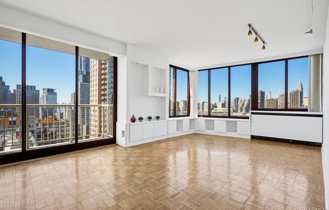 2 beds, 2 baths, 1,050 sqft, $6,199, Unit 19A