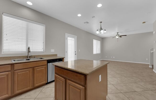 3 beds, 2.5 baths, $1,850