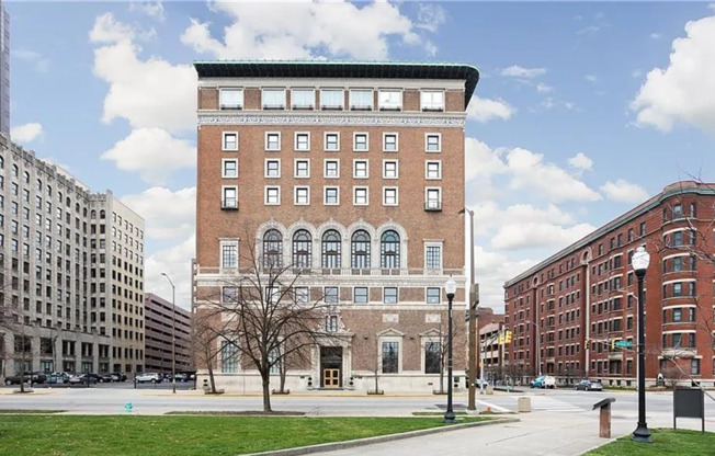 Indianapolis Athletic Club Condo