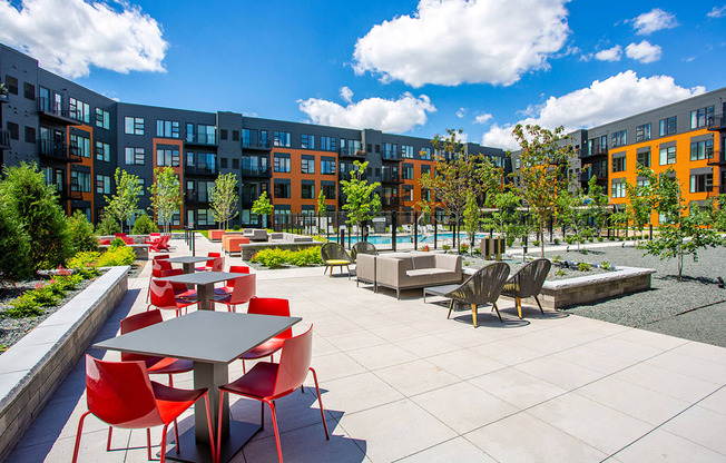 Outdoor Patio at Union Flats, St. Paul, MN 55114