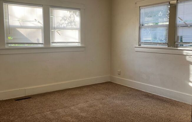 1 bed, 1 bath, $1,795