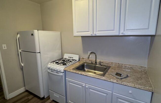 1 bed, 1 bath, 481 sqft, $2,095, Unit 04