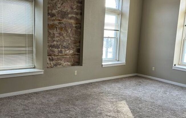 Studio, One and Two Bedroom Apartments Near Downtown Sioux Falls