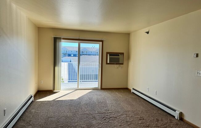 2 beds, 2 baths, 982 sqft, $1,245, Unit 605-212