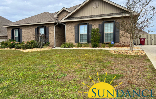 Community Pool and Solar in a great Crestview Neighborhood!