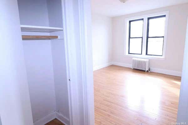 1 bed, $1,100