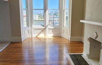 1 bed, 1 bath, 750 sqft, $3,295, Unit 09