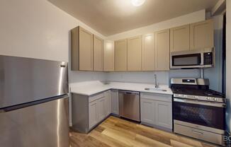 520 E 83 ST