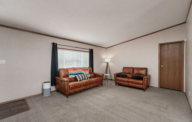 3 Bed | 2 Bath | 1 Acre | Shepherd