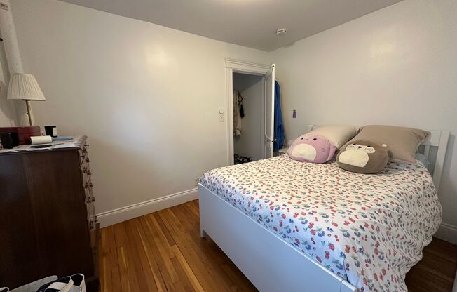 1 bed, 1 bath, 321 sqft, $2,080, Unit 105 Summer #106