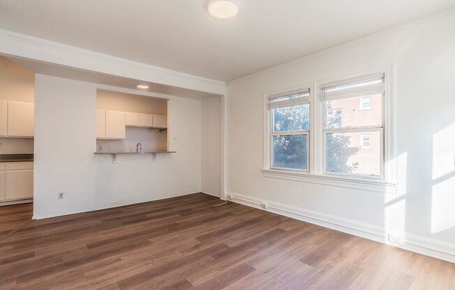 1 bed, 1 bath, 598 sqft, $1,595, Unit 7